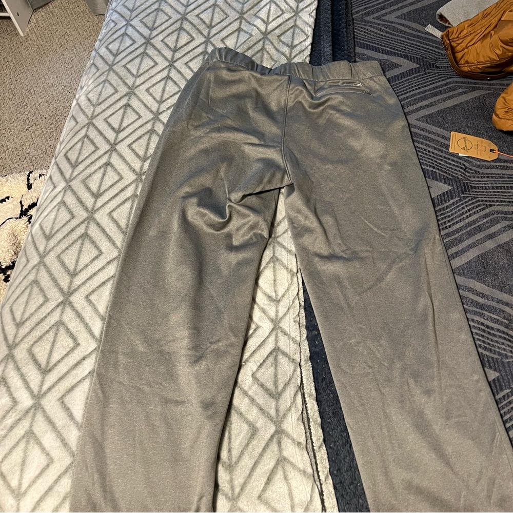 Large Columbia sweatpants